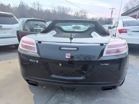Used 2008 Saturn Sky Red Line RWD image 5