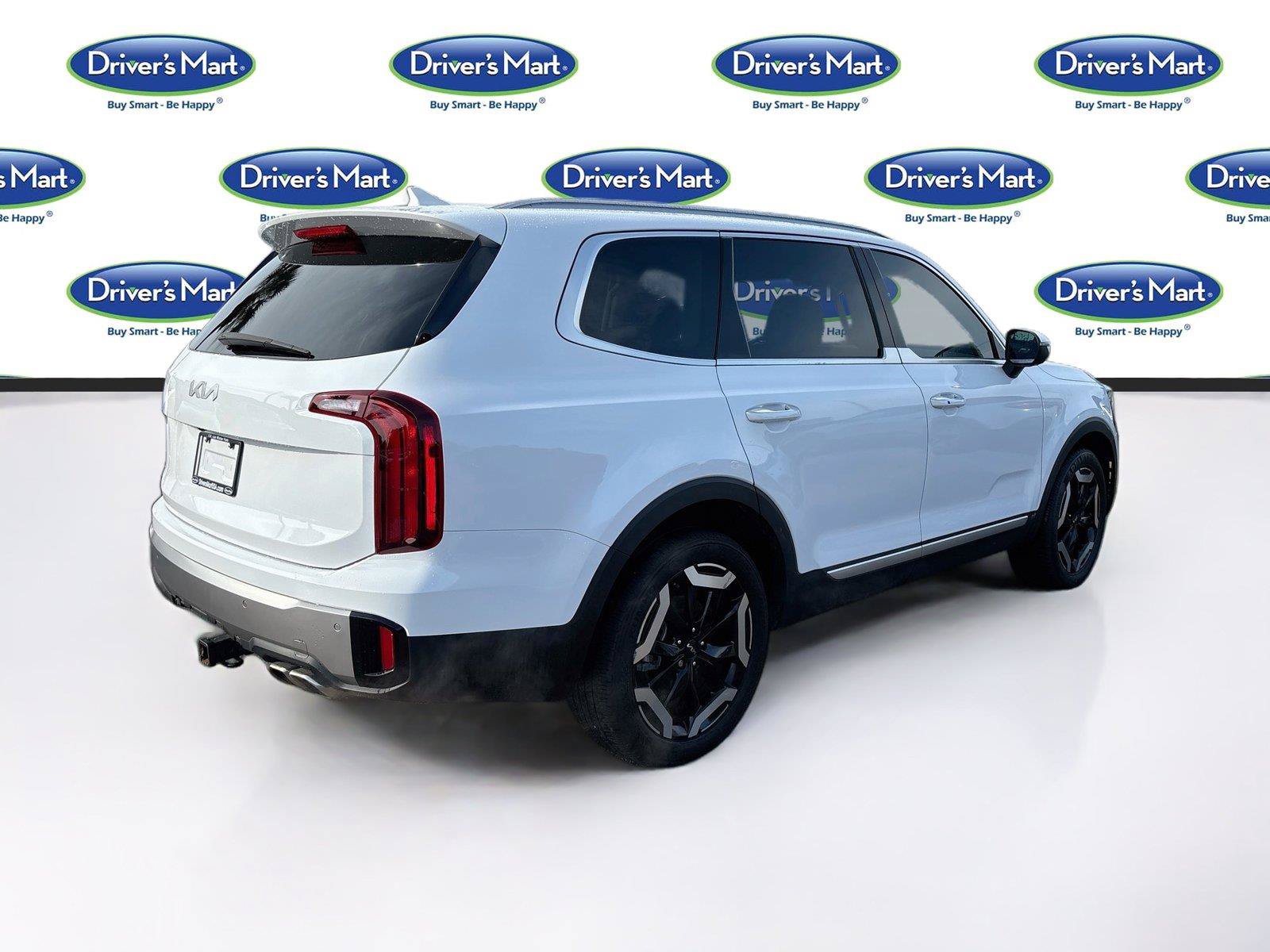 Used 2025 Kia Telluride S FWD image 7