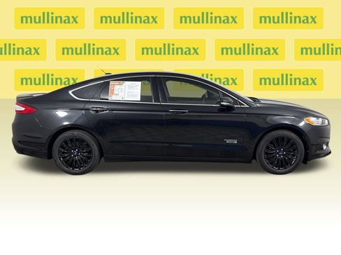 Used 2014 Ford Fusion Energi Titanium w/ Driver Assist Package FWD image 2