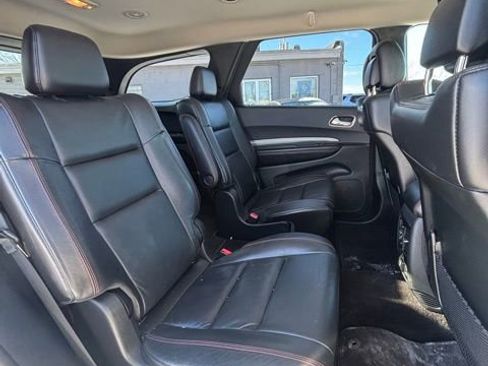 Used 2018 Dodge Durango GT image 17