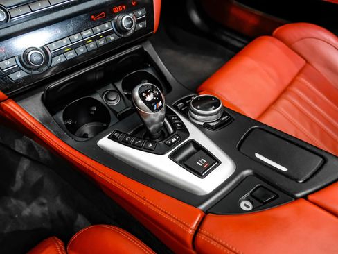 Used 2014 BMW M5 RWD image 24