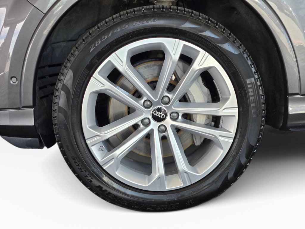 Used 2025 Audi Q7 3.0T Premium Plus AWD/4WD image 13