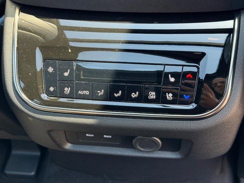 New 2026 INFINITI QX80 4WD w/ Sport Exterior Package image 10