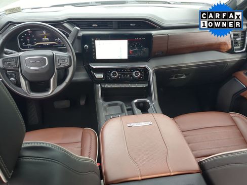 Used 2024 GMC Sierra 3500 Denali Ultimate image 24