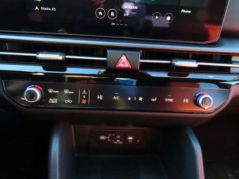 New 2026 Kia Sportage SX FWD image 27