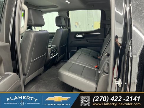 Used 2026 GMC Sierra 1500 SLT w/ SLT Premium Plus Package AWD/4WD image 11