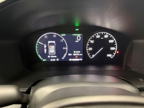 Used 2024 Honda CR-V Sport image 16