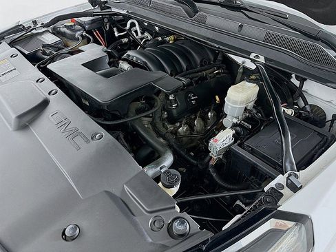 Used 2019 GMC Yukon SLE w/ Convenience Package image 30