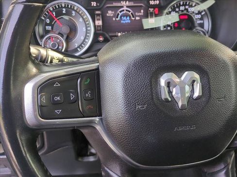 Used 2022 RAM 1500 Laramie AWD/4WD image 29