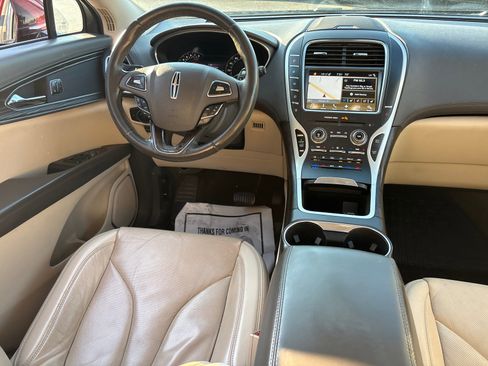 Used 2018 Lincoln MKX Reserve w/ Lincoln MKX Climate Package AWD/4WD image 29