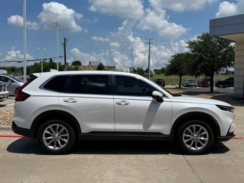 Used 2023 Honda CR-V EX-L image 7