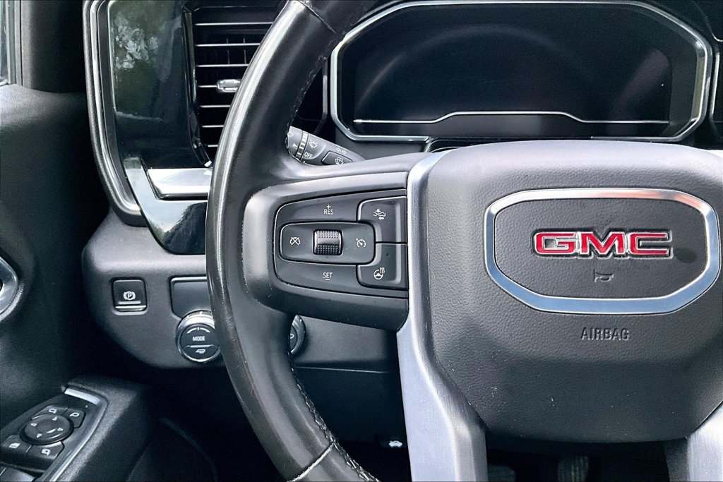 Used 2025 GMC Sierra 1500 SLT RWD image 24