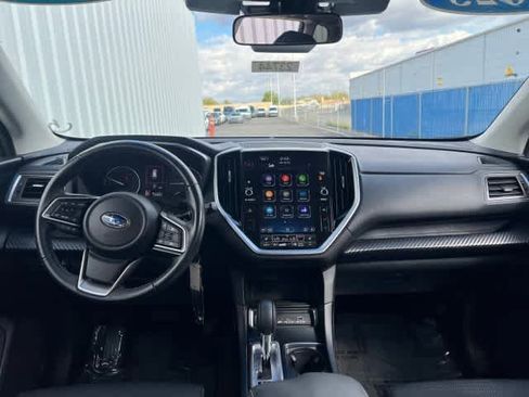 Used 2023 Subaru Ascent Premium image 13