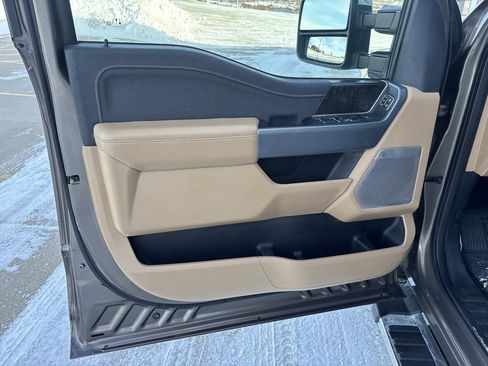 Used 2023 Ford F150 Lariat w/ Max Trailer Tow Package image 15