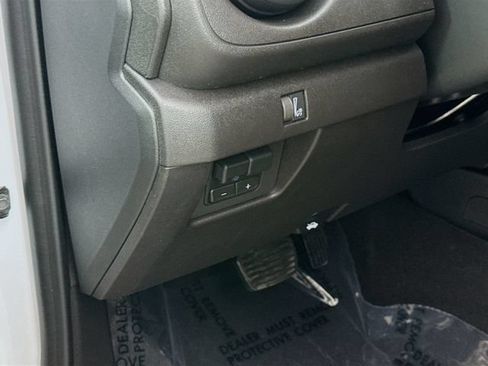 New 2026 Chevrolet Colorado W/T w/ WT Custom Package RWD image 12