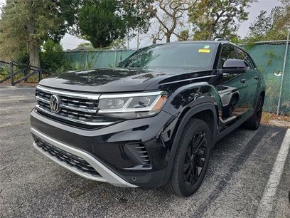 Used 2023 Volkswagen Atlas Cross Sport SE w/ Black Wheel Package