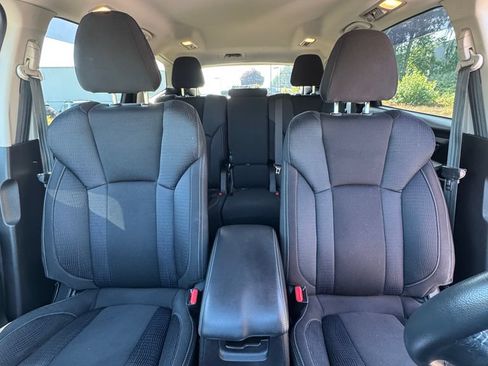 Used 2019 Subaru Ascent Premium AWD/4WD image 26