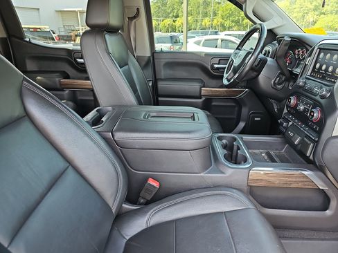 Used 2020 Chevrolet Silverado 1500 RST AWD/4WD image 10