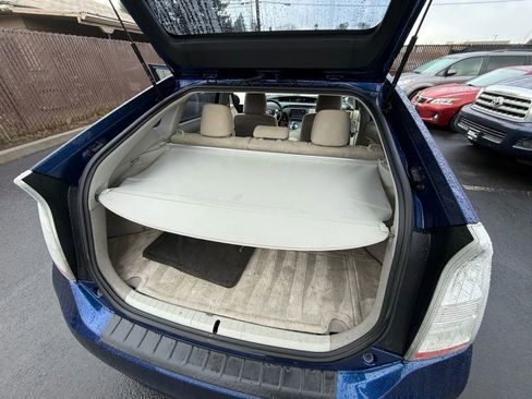 Used 2011 Toyota Prius Two image 12