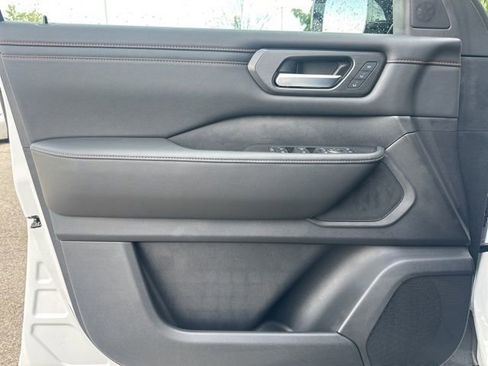 New 2026 Nissan Armada PRO-4X w/ Captain's Chari Seat Package image 14