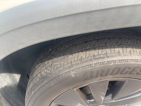 Used 2022 Volkswagen Taos S image 9