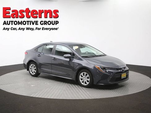 Used 2025 Toyota Corolla LE FWD image 47