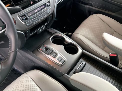 Used 2021 Honda Passport EX-L image 17