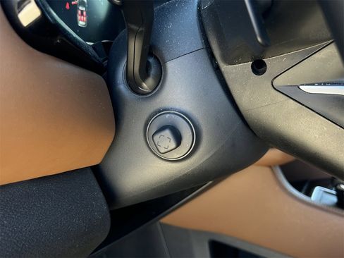 Certified 2024 Nissan Pathfinder Platinum image 14