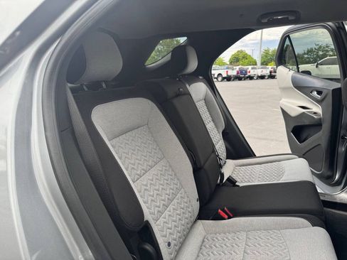 Used 2023 Chevrolet Equinox LT w/ LPO, Cargo Package AWD/4WD image 33