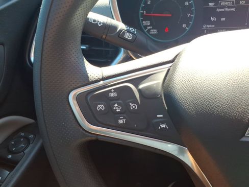 Used 2022 Chevrolet Equinox LS FWD image 26