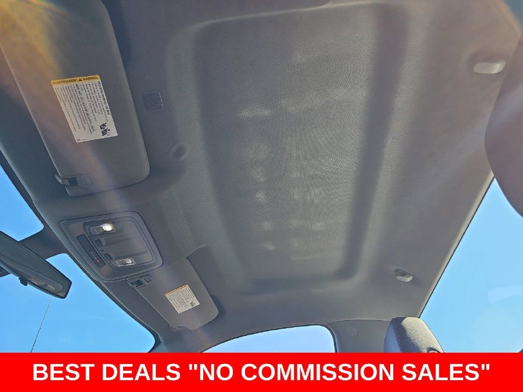 Used 2020 Chevrolet Silverado 1500 W/T RWD image 29
