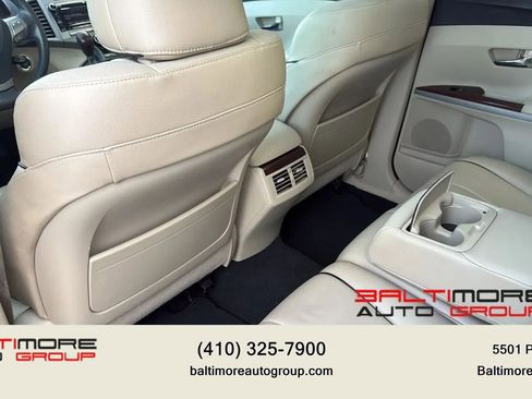 Used 2010 Toyota Venza AWD image 33