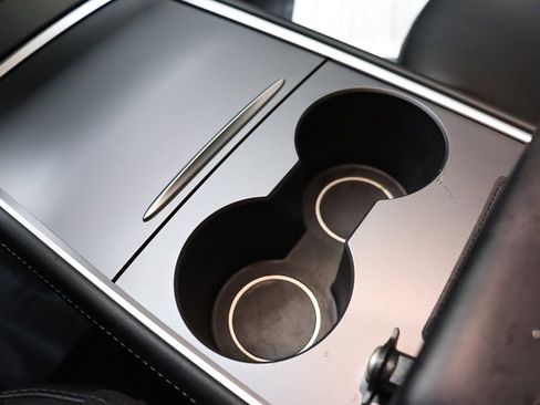 Used 2021 Tesla Model 3 Long Range image 43