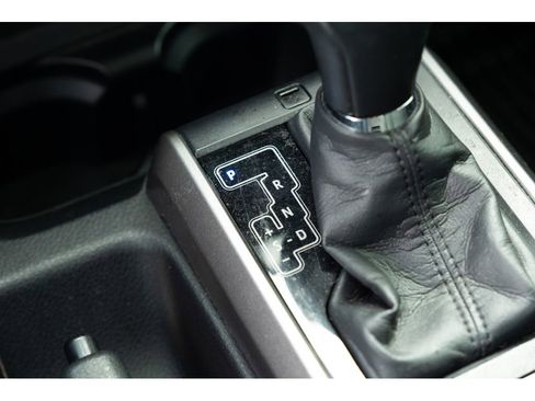 Used 2021 Toyota Tacoma SR5 image 24