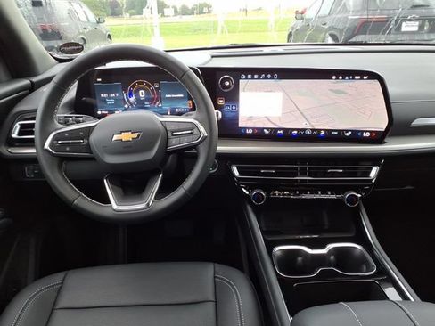 New 2026 Chevrolet Traverse LT AWD/4WD image 14