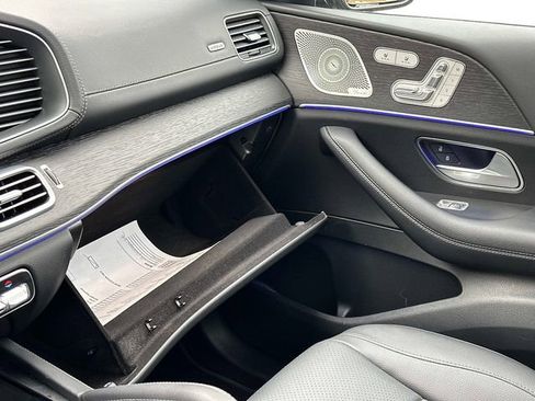 Certified 2025 Mercedes-Benz GLS 450 4MATIC image 34