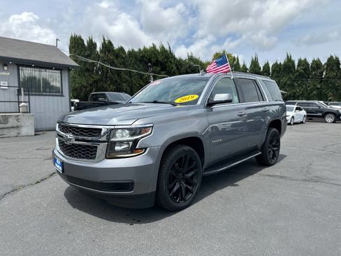 Used 2019 Chevrolet Tahoe LT RWD image 3