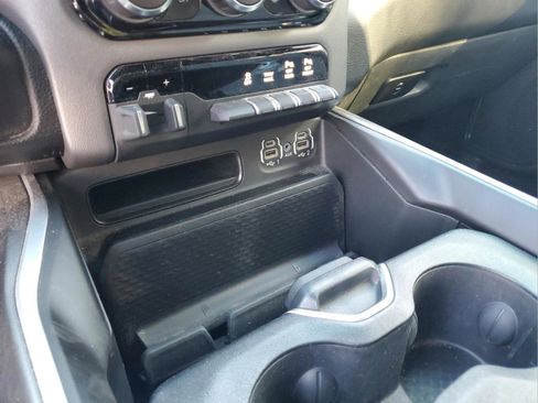 Used 2022 RAM 1500 Big Horn image 24