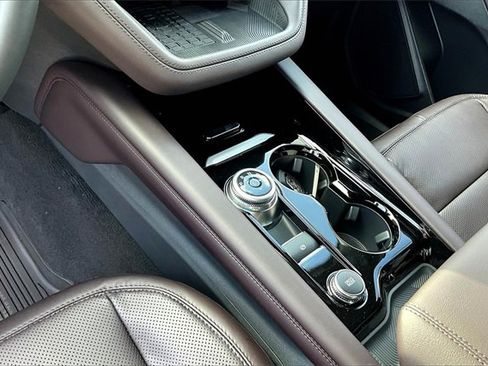 New 2025 Ford Explorer Platinum w/ Ultimate Package image 8