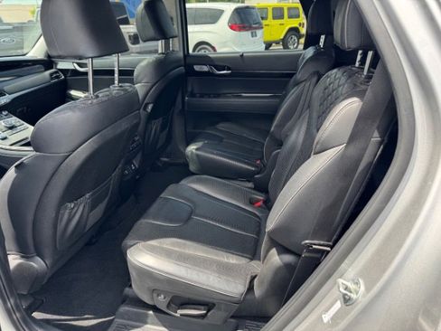Used 2021 Hyundai Palisade Limited AWD/4WD image 16