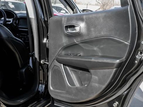 Used 2019 Jeep Compass Altitude image 52