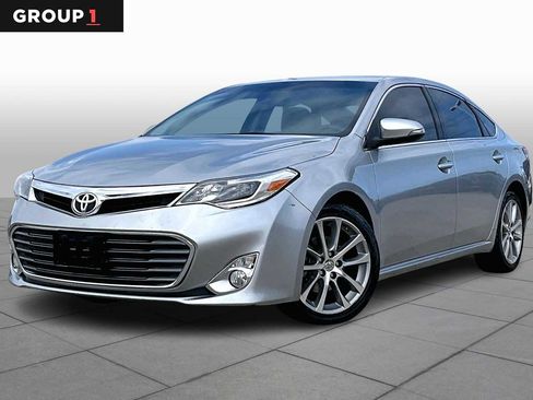 Used 2015 Toyota Avalon XLE Touring image 1