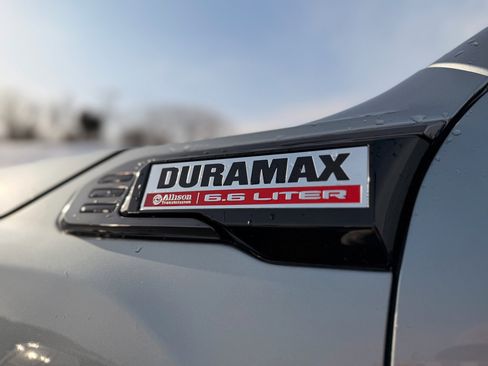 Used 2024 GMC Sierra 2500 AT4 w/ AT4 Premium Plus Package image 5