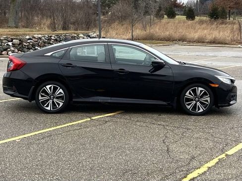 Used 2016 Honda Civic EX-T image 8