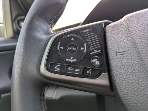 Used 2018 Honda Civic Sport Touring image 22