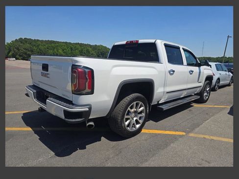 Used 2017 GMC Sierra 1500 Denali AWD/4WD image 2