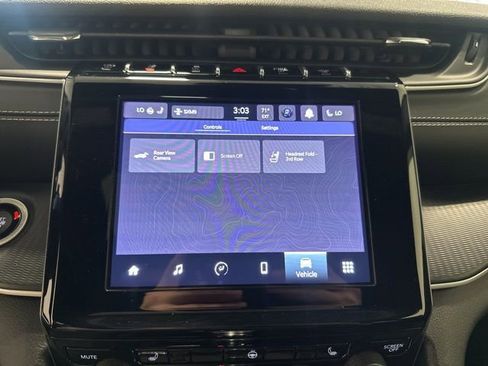 Used 2024 Jeep Grand Cherokee L Altitude image 28