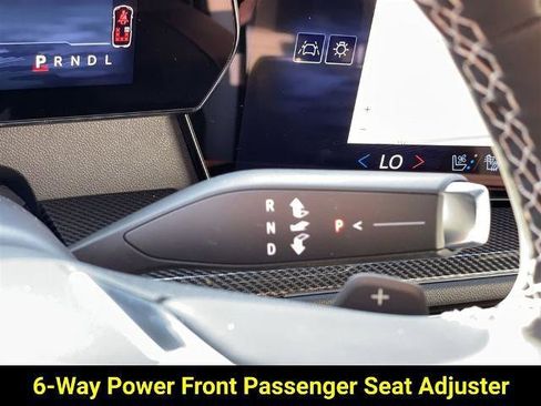 New 2026 Chevrolet Traverse High Country image 12