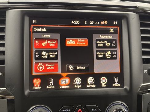 Used 2015 RAM 1500 Sport w/ Convenience Group image 28