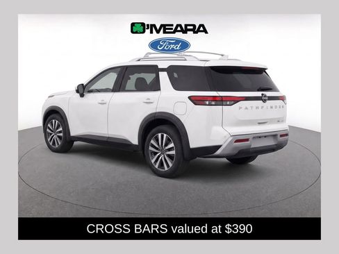 Used 2023 Nissan Pathfinder SL AWD/4WD image 1